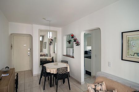 Apartamento à venda com 36m², 1 quarto e 1 vaga Apartamento à venda com 36m², 1 quarto e 1 vagaSala