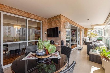 Apartamento à venda com 240m², 4 quartos e 4 vagasFoto 12