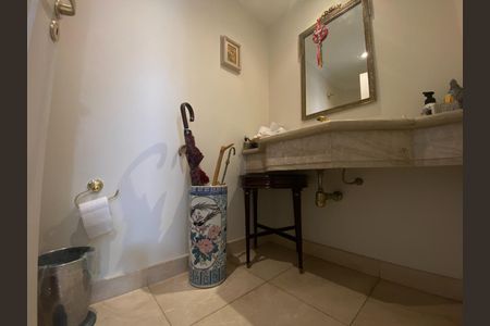 Apartamento à venda com 223m², 4 quartos e 3 vagas Apartamento à venda com 223m², 4 quartos e 3 vagasFoto 52