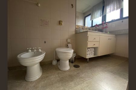 Apartamento à venda com 223m², 4 quartos e 3 vagas Apartamento à venda com 223m², 4 quartos e 3 vagasFoto 31