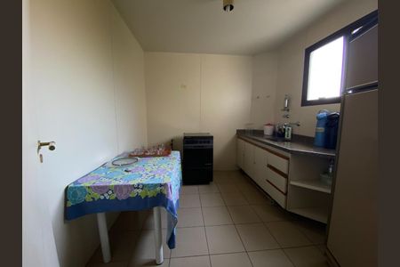 Apartamento à venda com 223m², 4 quartos e 3 vagas Apartamento à venda com 223m², 4 quartos e 3 vagasFoto 90