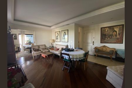 Apartamento à venda com 223m², 4 quartos e 3 vagas Apartamento à venda com 223m², 4 quartos e 3 vagasFoto 53