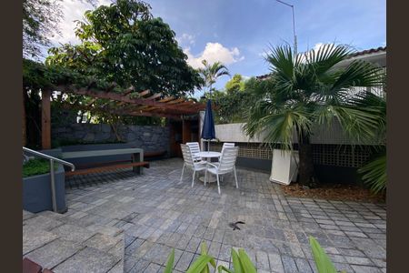 Apartamento à venda com 223m², 4 quartos e 3 vagas Apartamento à venda com 223m², 4 quartos e 3 vagasFoto 66