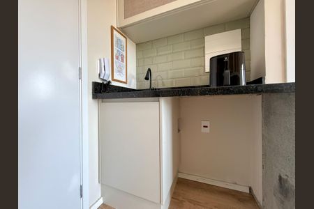 Apartamento para alugar com 27m², 1 quarto e sem vaga Apartamento para alugar com 27m², 1 quarto e sem vagaÁrea de Serviço