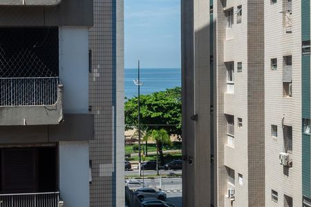 Vista de apartamento para alugar com 2 quartos, 75m² em Gonzaga, Santos