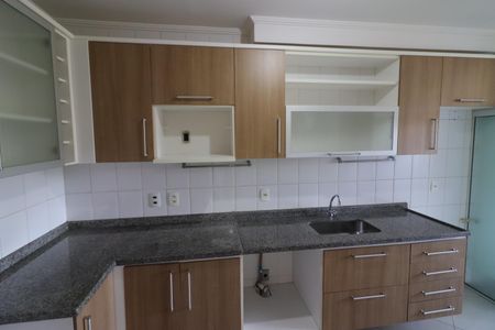 Apartamento à venda com 62m², 2 quartos e 2 vagasCozinha e Área de Serviço