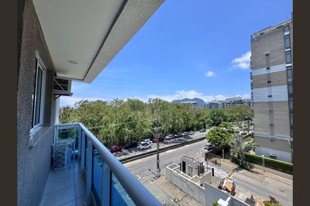 Apartamento à venda com 91m², 3 quartos e 2 vagas Apartamento à venda com 91m², 3 quartos e 2 vagasSuíte 1 - Varanda