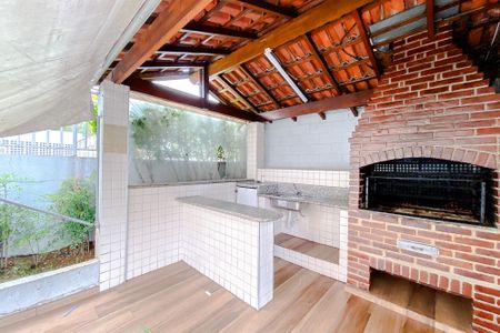 Apartamento para alugar com 50m², 2 quartos e 1 vagaÁrea comum - Churrasqueira