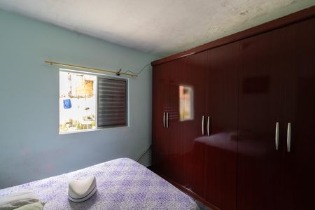 Casa para alugar com 300m², 2 quartos e 2 vagasQuarto 2