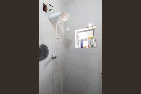 Casa para alugar com 300m², 2 quartos e 2 vagasBanheiro