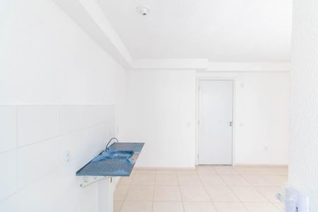Apartamento para alugar com 41m², 2 quartos e 1 vaga Apartamento para alugar com 41m², 2 quartos e 1 vagaCozinha e Área de Serviço