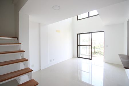 Sala de apartamento para alugar com 1 quarto, 90m² em Freguesia (jacarepaguá), Rio de Janeiro