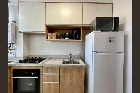Apartamento à venda com 50m², 1 quarto e 1 vaga Apartamento à venda com 50m², 1 quarto e 1 vagaCozinha e Área de Serviço