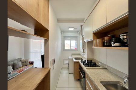 Apartamento à venda com 50m², 1 quarto e 1 vaga Apartamento à venda com 50m², 1 quarto e 1 vagaCozinha e Área de Serviço