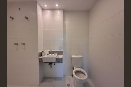 Apartamento para alugar com 66m², 2 quartos e 1 vagaBanheiro Social 