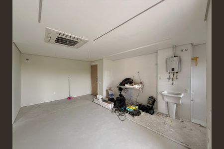 Sala de apartamento à venda com 2 quartos, 66m² em Santo Amaro, São Paulo