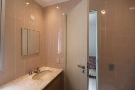 Apartamento para alugar com 98m², 3 quartos e 2 vagasBanheiro Suíte 