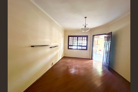 Sala de casa para alugar com 2 quartos, 110m² em Vila Barros, Guarulhos