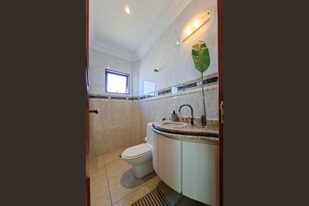 Apartamento para alugar com 319m², 4 quartos e 3 vagasBanheiro 1