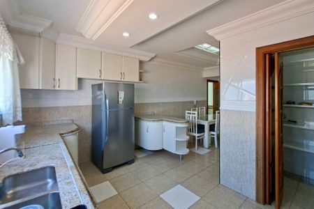 Apartamento para alugar com 319m², 4 quartos e 3 vagasCozinha 