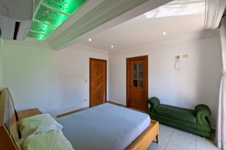 Apartamento para alugar com 319m², 4 quartos e 3 vagasSuíte 2