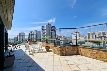 Apartamento para alugar com 319m², 4 quartos e 3 vagasÁrea da piscina 