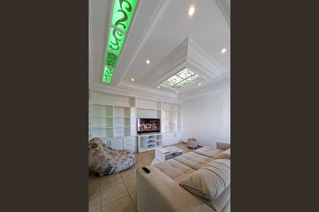 Apartamento para alugar com 319m², 4 quartos e 3 vagasSala de TV