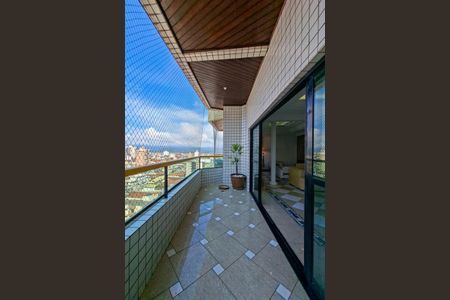 Apartamento para alugar com 319m², 4 quartos e 3 vagasSacada 2