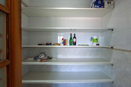 Apartamento para alugar com 319m², 4 quartos e 3 vagasDispensa