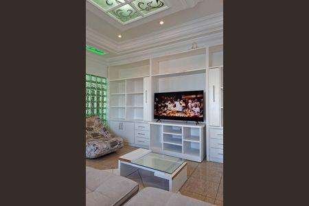 Apartamento para alugar com 319m², 4 quartos e 3 vagasSala de TV