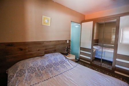 Suíte de casa para alugar com 2 quartos, 120m² em Jardim Maria Luiza, Taboão da Serra