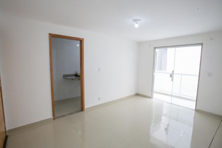 Apartamento para alugar com 66m², 2 quartos e 1 vagaSala