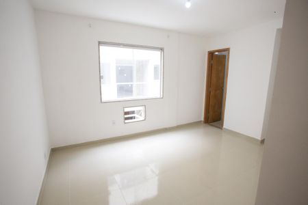 Quarto Suíte de apartamento para alugar com 2 quartos, 66m² em Taquara, Rio de Janeiro