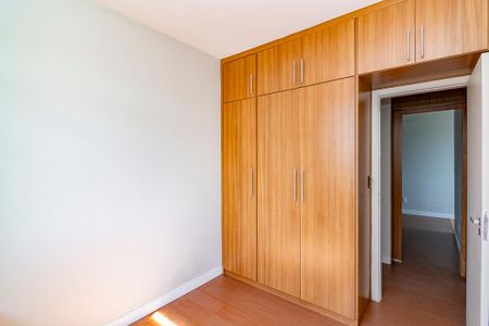 Apartamento para alugar com 83m², 3 quartos e 2 vagas Apartamento para alugar com 83m², 3 quartos e 2 vagasQuarto 2