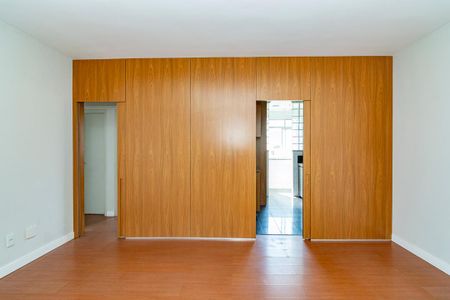 Sala de apartamento para alugar com 3 quartos, 83m² em Buritis, Belo Horizonte