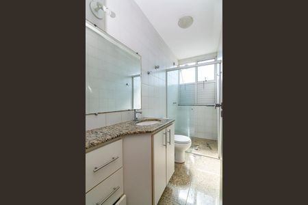 Apartamento para alugar com 83m², 3 quartos e 2 vagas Apartamento para alugar com 83m², 3 quartos e 2 vagasBanheiro Social