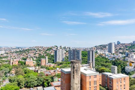 Apartamento para alugar com 83m², 3 quartos e 2 vagas Apartamento para alugar com 83m², 3 quartos e 2 vagasSuíte