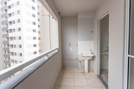 Varanda  de apartamento à venda com 2 quartos, 45m² em Canhema, Diadema