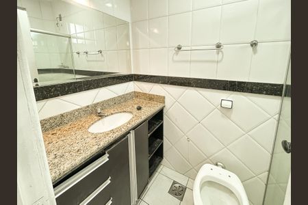 Apartamento para alugar com 3 quartos, 156m² em Serrano, Belo Horizonte