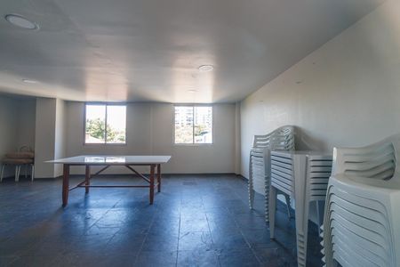 Apartamento à venda com 60m², 2 quartos e 1 vagaSalão de Festas