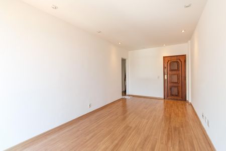 Sala de apartamento à venda com 2 quartos, 60m² em Grajaú, Rio de Janeiro