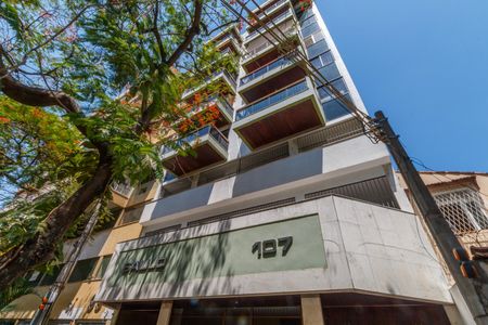 Apartamento à venda com 60m², 2 quartos e 1 vagaFachada