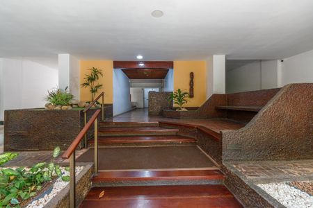 Apartamento à venda com 60m², 2 quartos e 1 vagaHall