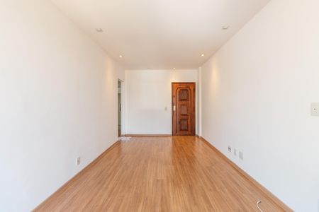 Sala de apartamento à venda com 2 quartos, 60m² em Grajaú, Rio de Janeiro