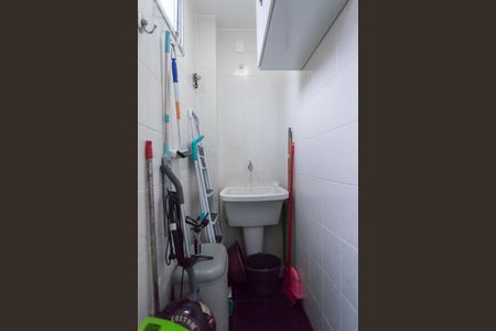 Apartamento à venda com 77m², 3 quartos e 2 vagas Apartamento à venda com 77m², 3 quartos e 2 vagasÁrea de Serviço