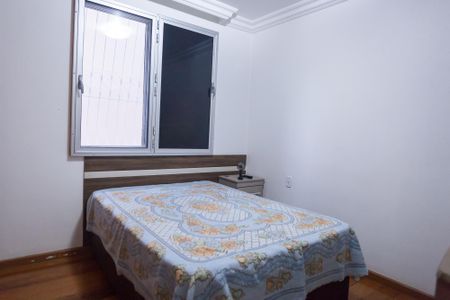 Apartamento à venda com 77m², 3 quartos e 2 vagas Apartamento à venda com 77m², 3 quartos e 2 vagassuite