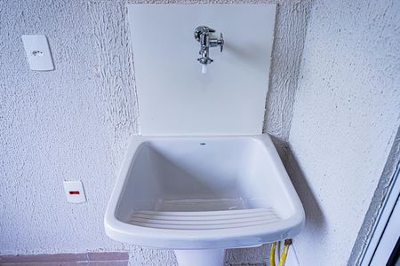 Apartamento para alugar com 35m², 2 quartos e sem vaga Apartamento para alugar com 35m², 2 quartos e sem vagaÁrea de serviço e varanda