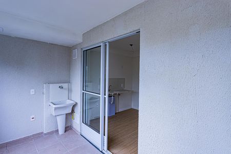 Apartamento para alugar com 35m², 2 quartos e sem vaga Apartamento para alugar com 35m², 2 quartos e sem vagaÁrea de serviço e varanda