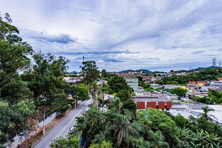 Apartamento para alugar com 35m², 2 quartos e sem vaga Apartamento para alugar com 35m², 2 quartos e sem vagaVista Área de serviço e varanda