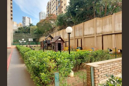 Apartamento para alugar com 75m², 3 quartos e 2 vagasÁrea comum - Playground